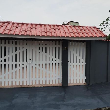 Casa Na Praia Com Piscina E Churrasqueira Itanhaém Exterior foto